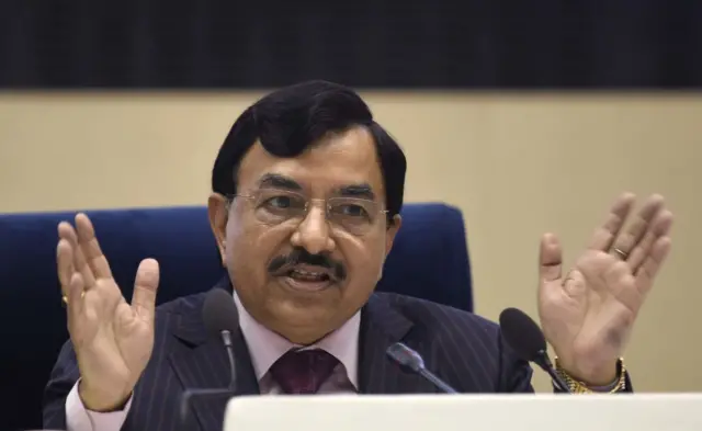 सुशील चंद्रा