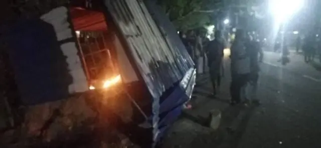 இலங்கை துப்பாக்சிச் சூடு