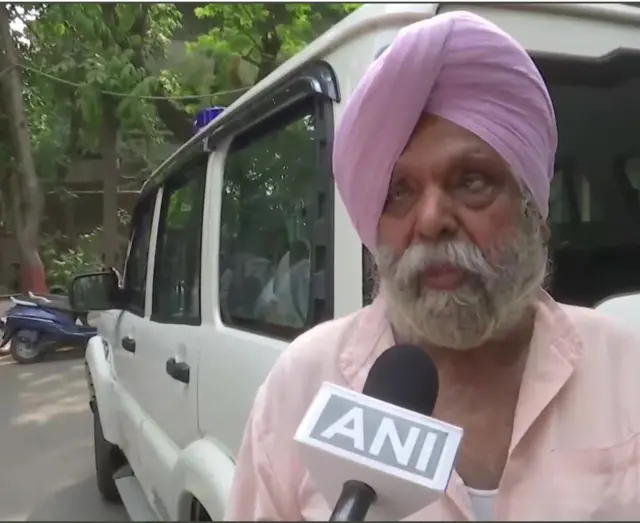 तेजिंदर पाल सिंह बग्गा के पिता
