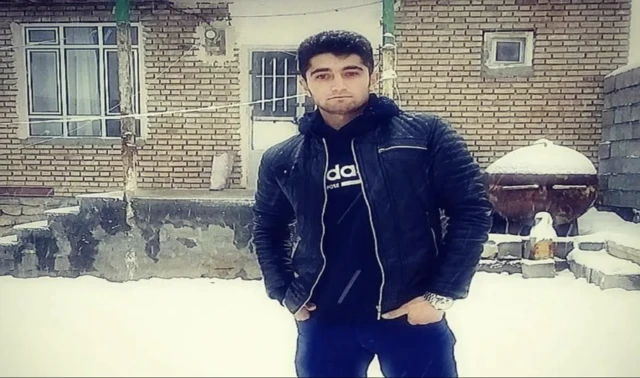 بارزان میهنی، کولبر ۱۸ ساله