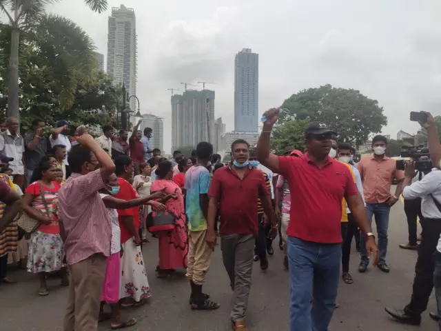 இலங்கை போராட்டம்