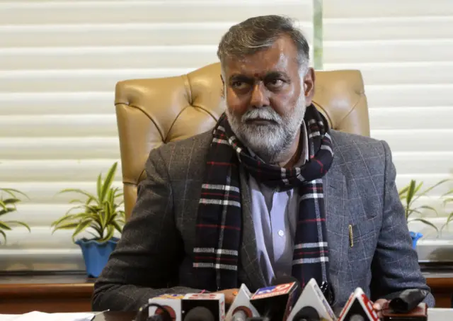 “இந்தியாவில் மக்கள் தொகையைக் கட்டுப்படுத்த சட்டம் கொண்டு வரப்படும்” – மத்திய அமைச்சர் பிரஹலாத் படேல்