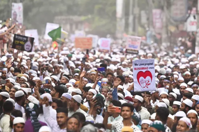 प्रदर्शन