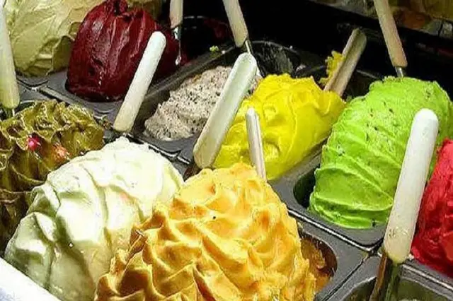 بستنی