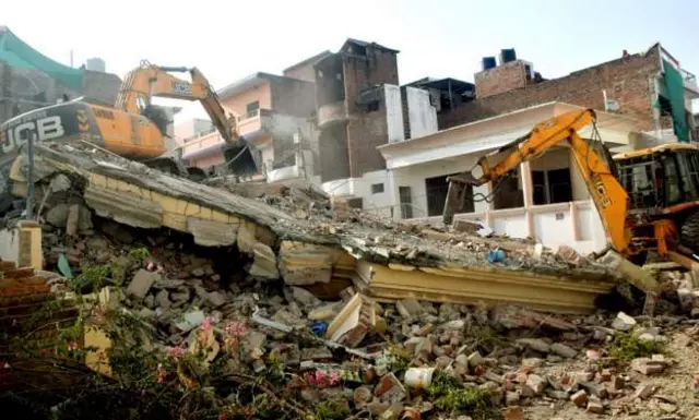 బుల్డోజర్