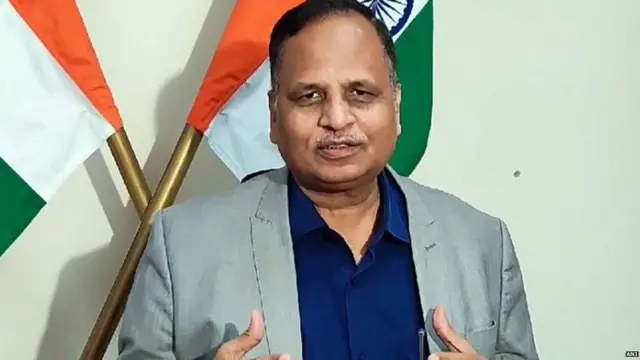 दिल्ली के स्वास्थ्य मंत्री सत्येंद्र जैन