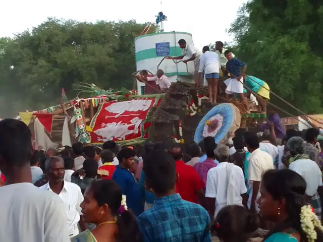 தருமபுரி தேர் விபத்து