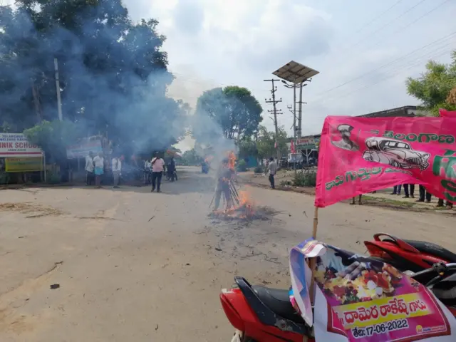 నర్సంపేట బంద్