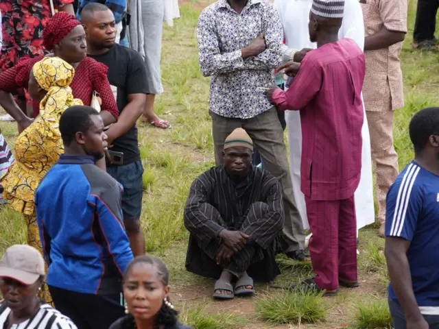 Disappointed voter wey no see im name for polling unit