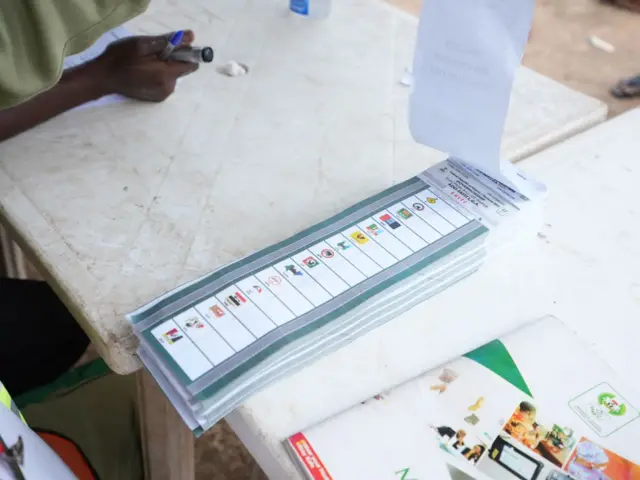 more fotos from Ekiti election