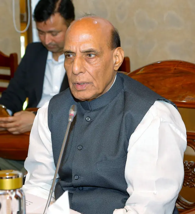 रक्षा मंत्री राजनाथ सिंह