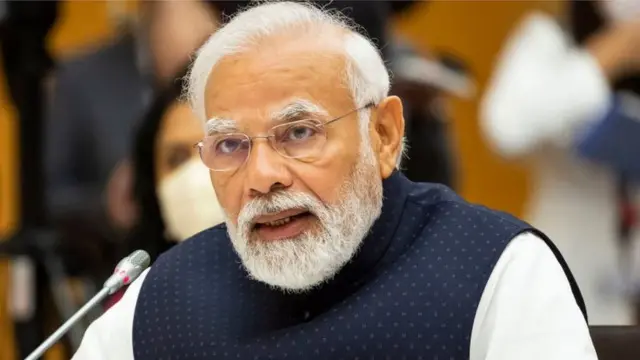 मोदी