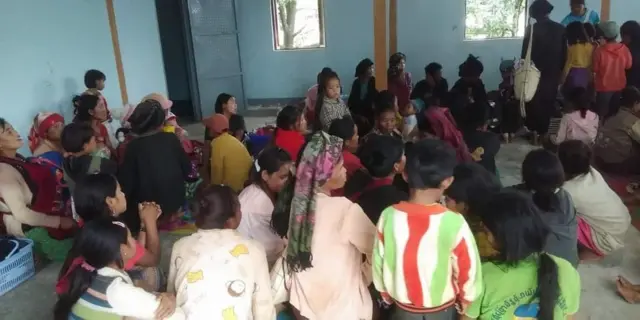 တောင်တန်းကျောင်းတိုက်က စစ်ရှောင်ဒေသခံတွေ‌