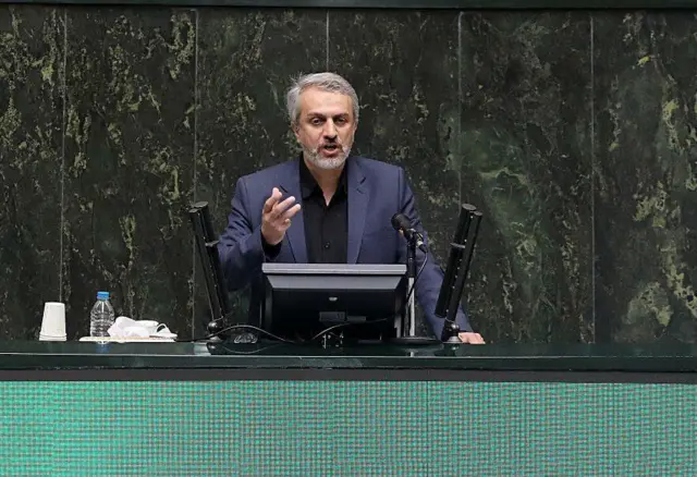 رضا فاطمی امین نخستین وزیر دولت ابراهیم رئیسی است که استیضاحش در مجلس اعلام وصول شده است.