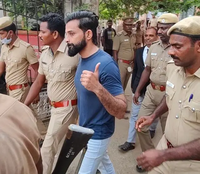 யூ ட்பூப்பர் கார்த்திக்