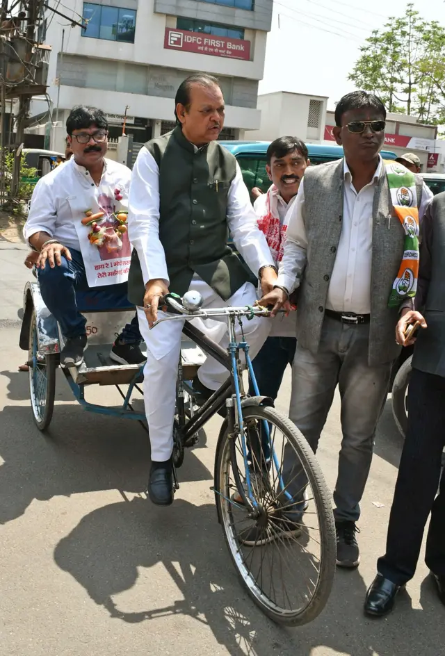 सुबोध कांत सहाय की फ़ाइल फ़ोटो