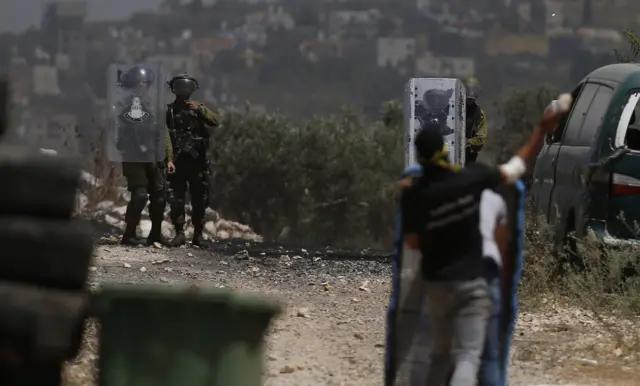 صورة أرشيفية لمواجهات في الضفة الغربية
