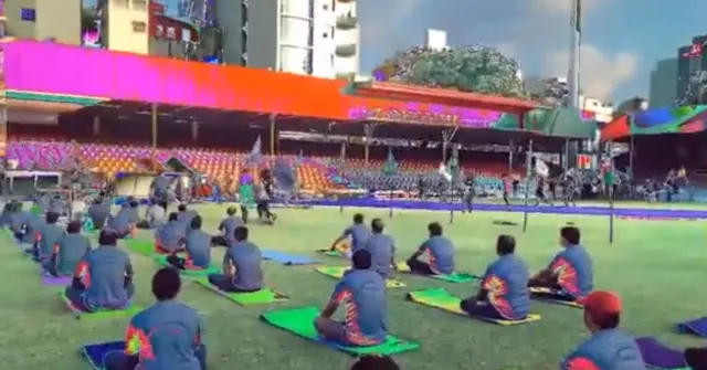 मालदीव में योग दिवस