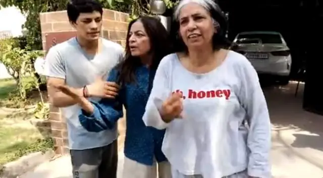 సంజయ్ పోప్లీ కుటుంబ సభ్యులు