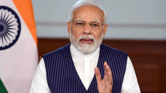नरेंद्र मोदी