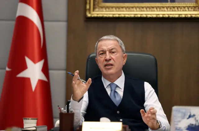 Hulusi Akar