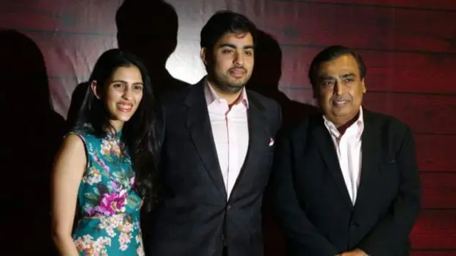 ఆకాశ్ అంబానీ