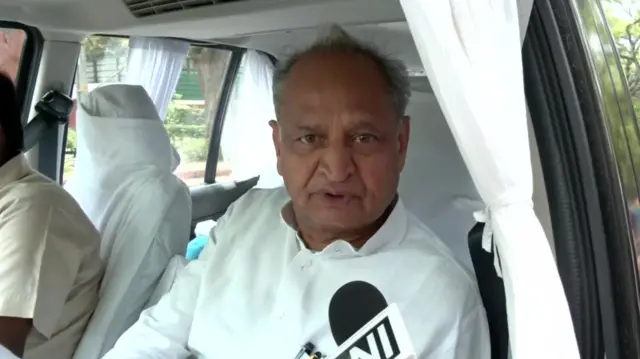 अशोक गहलोत