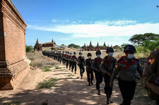 ပုဂံ၊ လုံခြုံရေးကင်း