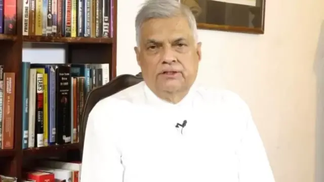 இலங்கை பிரதமர் ரணில் விக்ரமசிங்க