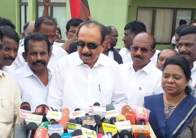 வைகோ