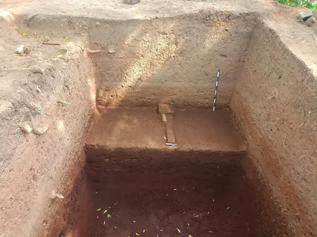 சிவகளையில் அகழாய்வு