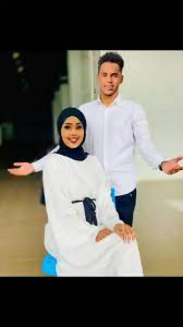 Muxuu hadal hayn u dhaliyay arooska Boqoradda Style-ka iyo Haykal?