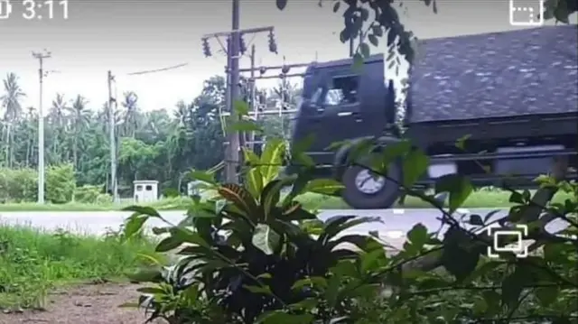 ကျိုက်ထိုမှာ စစ်ကောင်စီယာဥ်တန်း တိုက်ခိုက်ခံရ