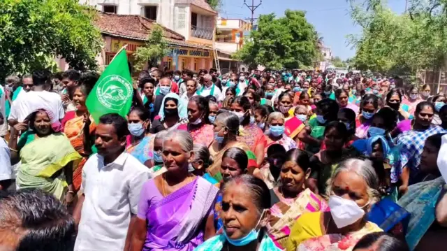 மயிலாடுதுறை விவசாயிகள் போராட்டம்