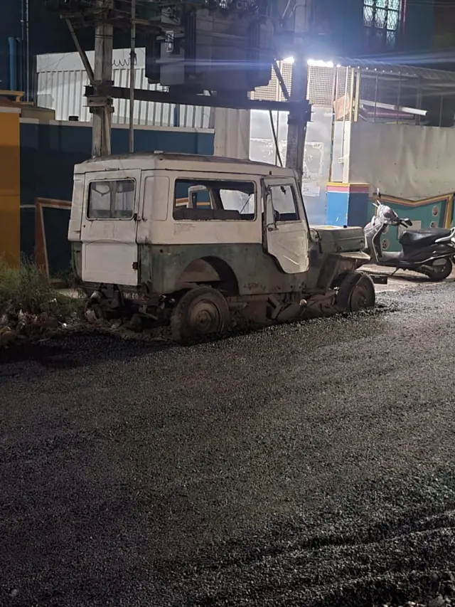 வேலூர் மாநகாட்சியில் அமைக்கப்பட்டுள்ள தார் சாலை