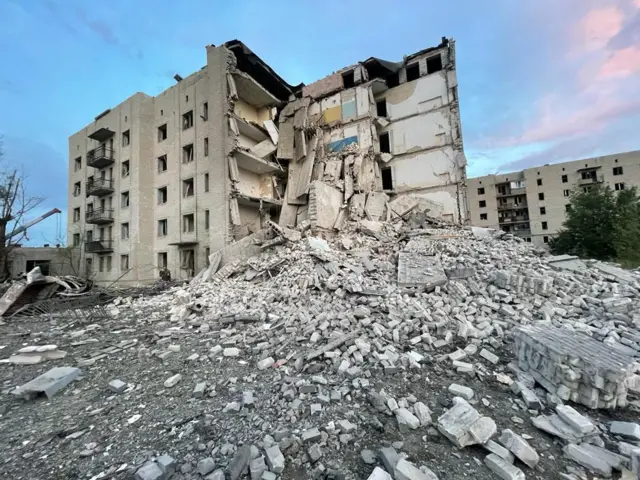 дом
