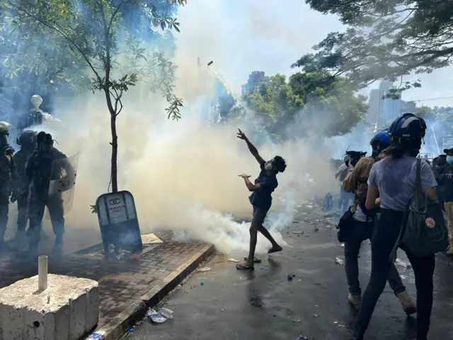 प्रदर्शन