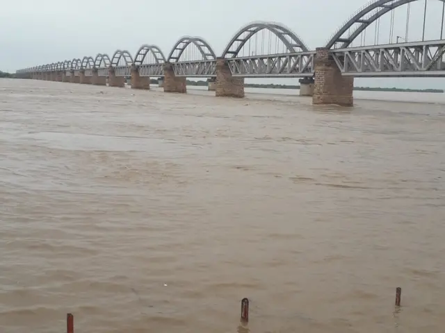 గోదావరి వరదలు