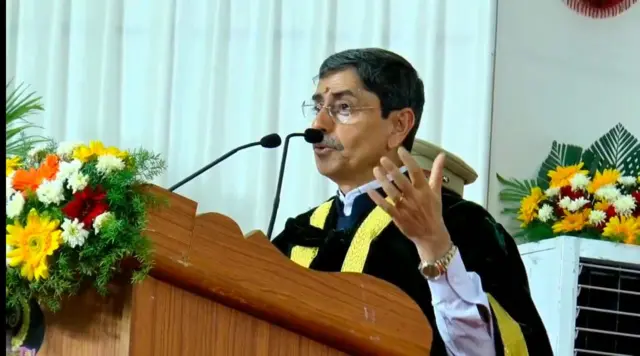 ஆளுநர் ஆர்.என்.ரவி