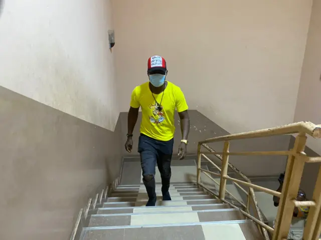In fotos: Baba Ijesha arrive for court on judgement day