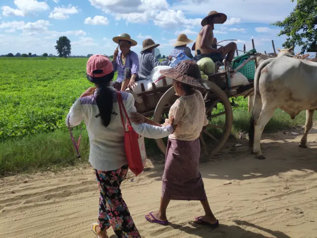 ဒီပဲယင်း အရှေ့ခြမ်းကျေးရွာတွေကို စစ်တပ်က လေယာဥ်တွေနဲ့ တိုက်ခိုက်