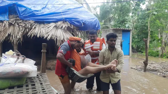 గోదావరి వరదలు