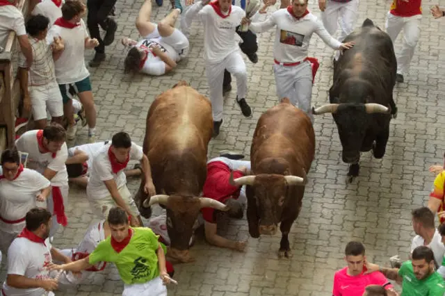 مهرجان سان فيرمين لسباق الثيران