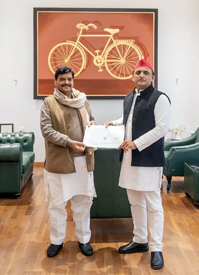 अखिलेश यादव और मुलायम सिंह यादव