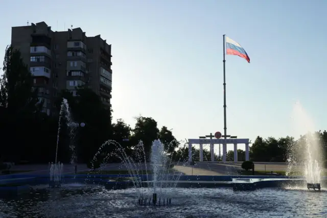 Російський прапор в Мелітополі
