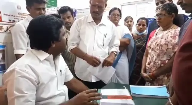 பணியில் இல்லாத டாக்டருக்கு விளக்கம் கேட்டு நோட்டீஸ் - மாநகராட்சி மேயர் நடவடிக்கை