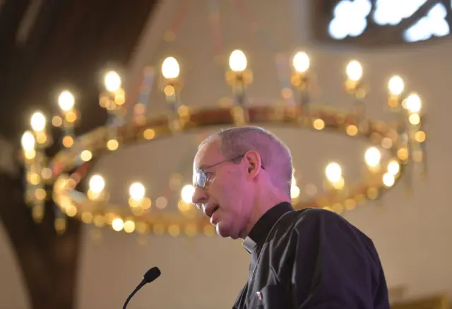 أساقفة الكنائس الأنجليكانية