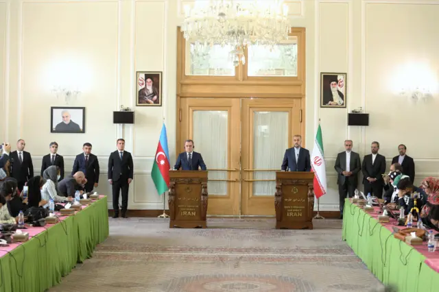 عکس از سایت وزارت خارجه ایران