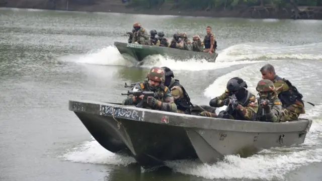 భారత సైనికులు