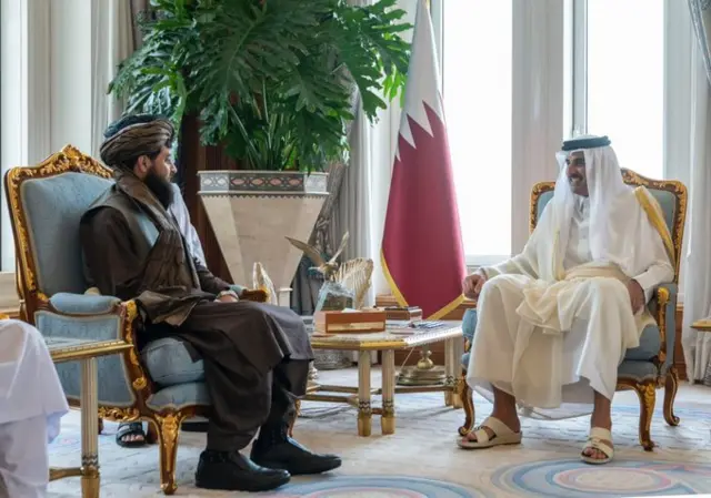 دیدار امیر قطر با وزیر دفاع طالبان